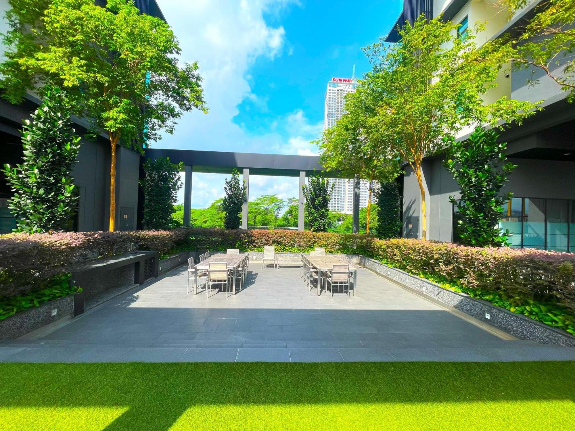 Astra At Opus Residences Kuala Lumpur Exteriör bild